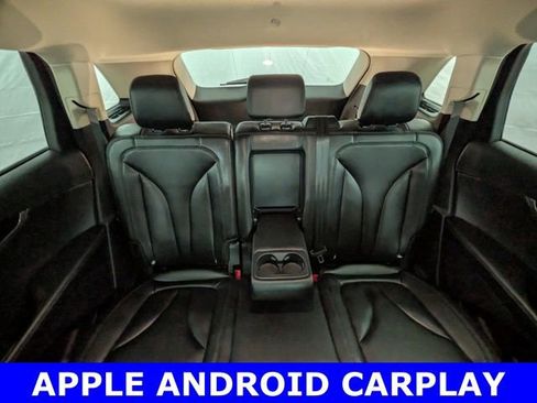 Used 2023 Lincoln Nautilus AWD w/ Premium Package image 18