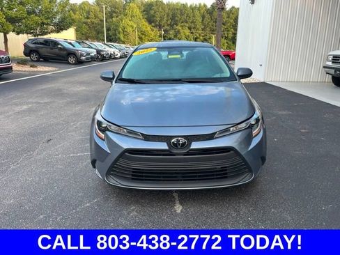 Used 2025 Toyota Corolla LE w/ Convenience Package FWD image 37