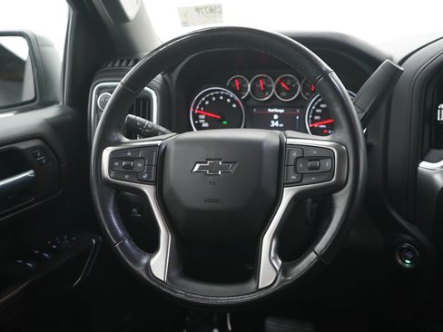 Used 2021 Chevrolet Silverado 1500 LT Trail Boss w/ Convenience Package II AWD/4WD image 17