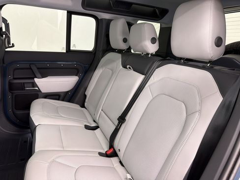 Used 2025 Land Rover Defender 110 S AWD/4WD image 26