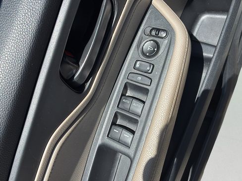Used 2020 Honda Odyssey LX image 22