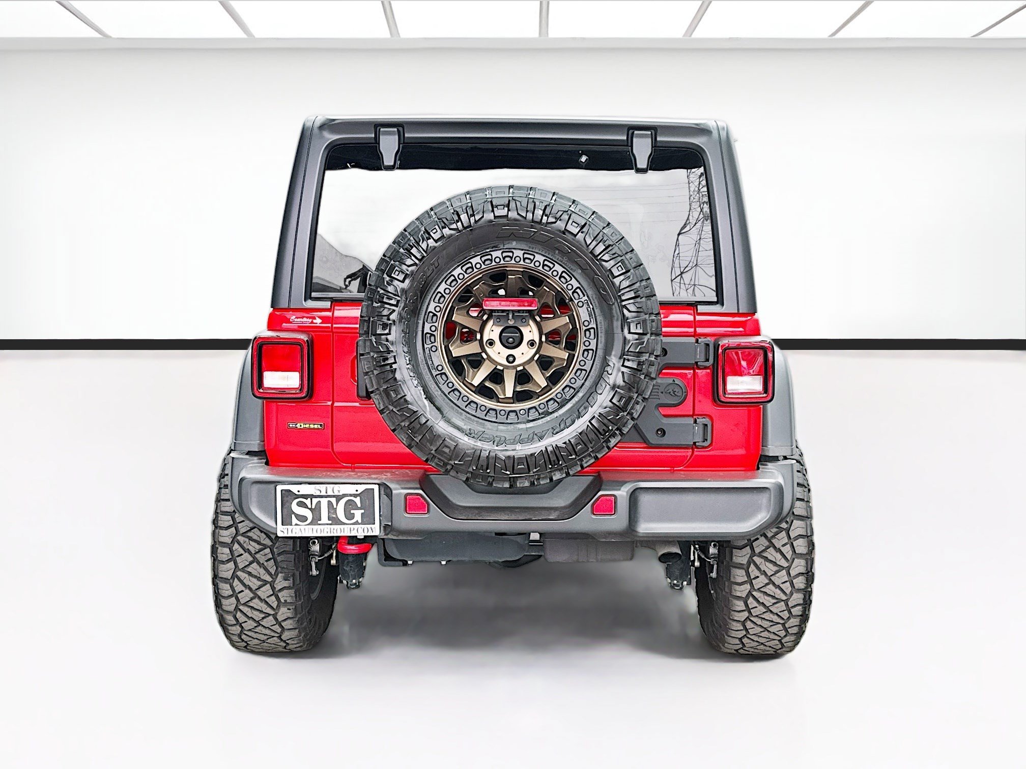 Used 2023 Jeep Wrangler Unlimited Rubicon AWD/4WD image 5