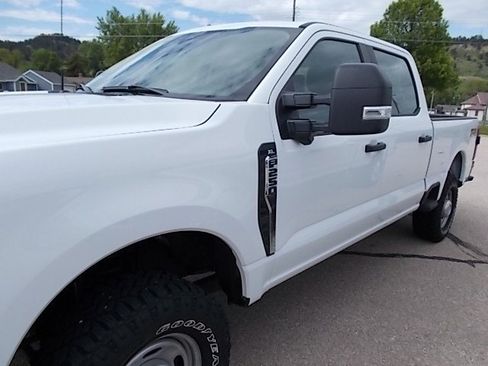 Used 2024 Ford F250 XL w/ 360-Degree Camera Package image 34