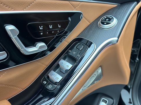 Used 2021 Mercedes-Benz S 580 4MATIC Sedan image 13