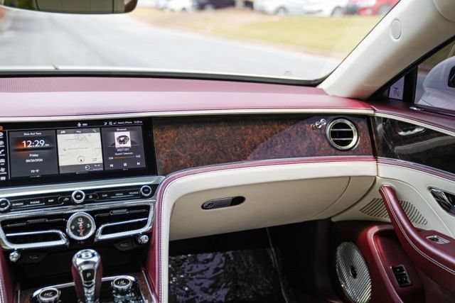 Used 2022 Bentley Flying Spur V8 AWD/4WD image 27