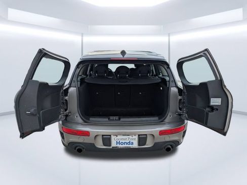 Used 2019 MINI Cooper Clubman S AWD/4WD image 11