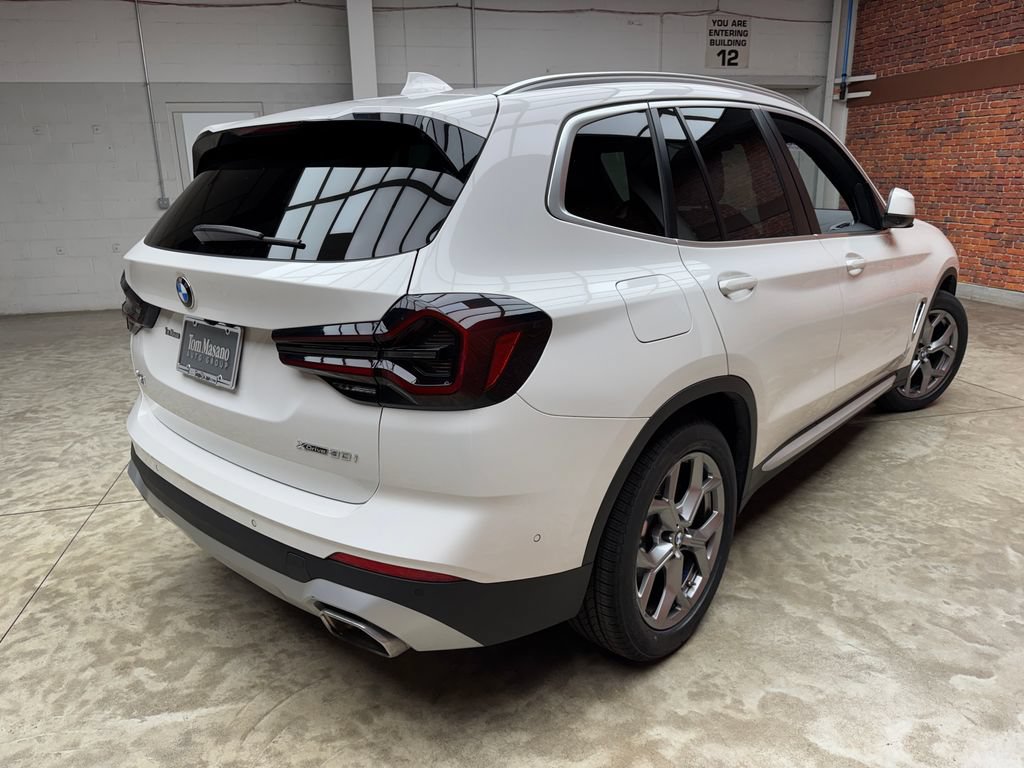 Certified 2024 BMW X3 xDrive30i w/ Convenience Package AWD/4WD image 6