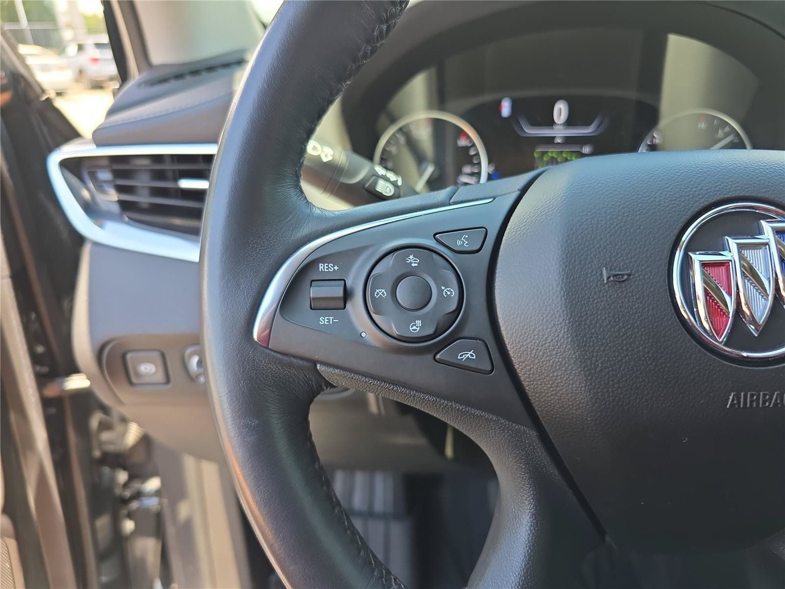 Used 2021 Buick Enclave Avenir w/ Avenir Technology Package FWD image 34