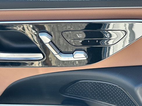 New 2026 Mercedes-Benz E 350 4MATIC Sedan image 11