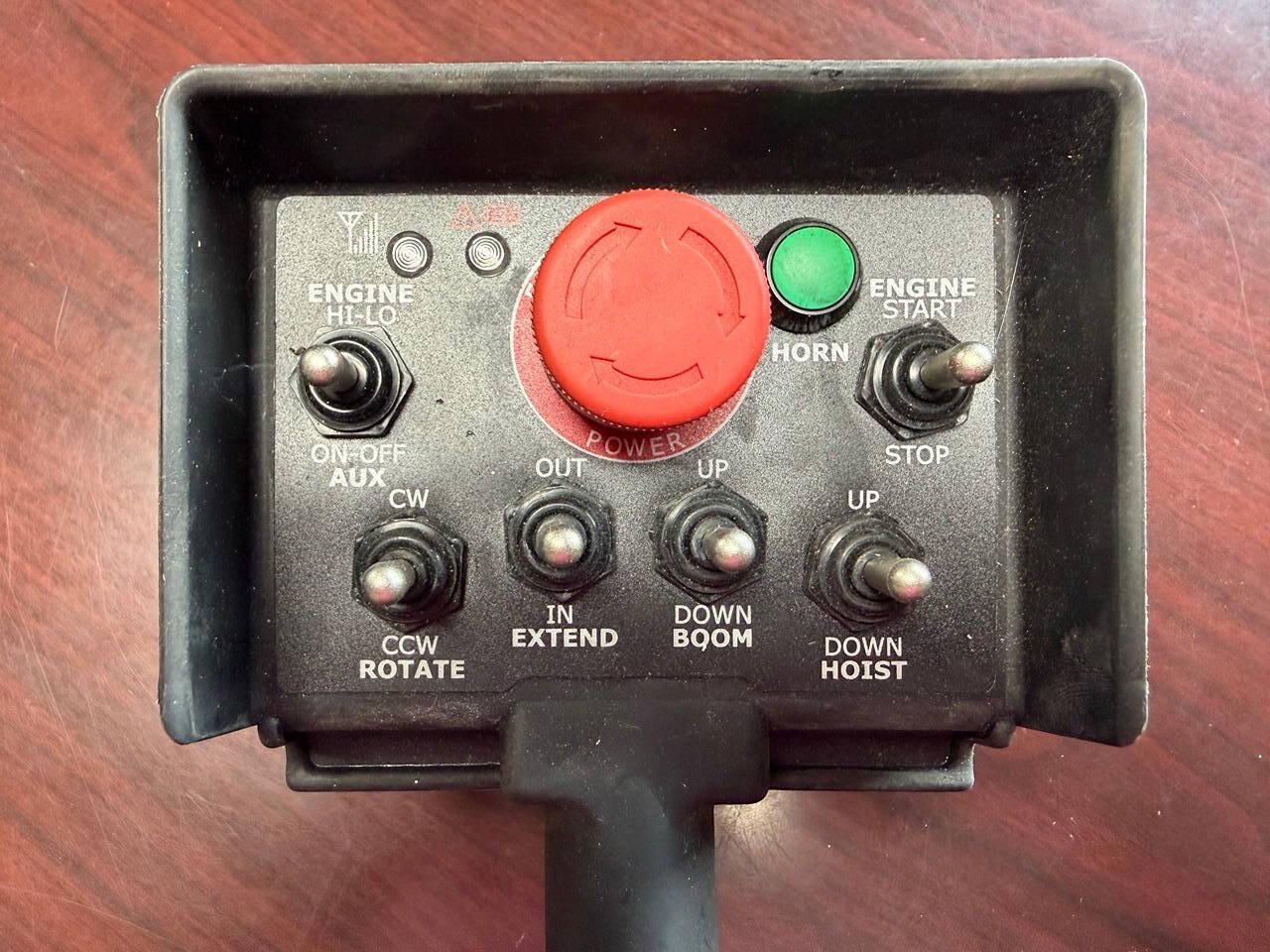 Used 2005 Ford F550 2WD Regular Cab Super Duty image 13
