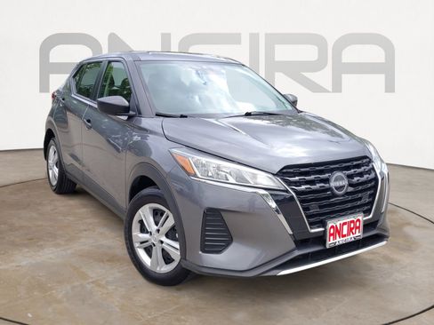 Certified 2024 Nissan Kicks S image 4