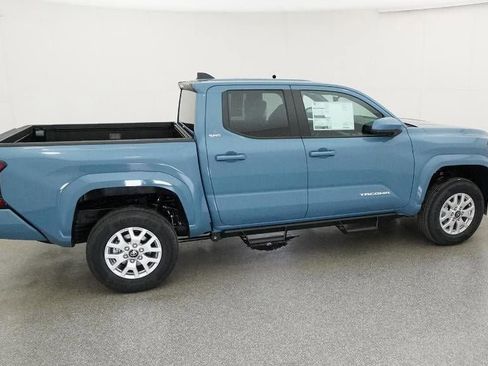 New 2026 Toyota Tacoma SR5 image 10