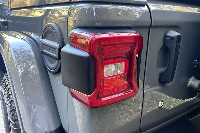 Used 2020 Jeep Wrangler Unlimited Rubicon AWD/4WD image 23