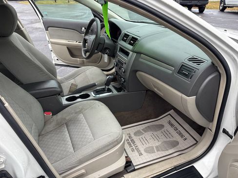 Used 2012 Ford Fusion SE image 8