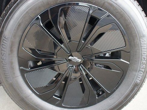 New 2026 Chevrolet Blazer EV LT w/ Midnight/Sport Edition image 7