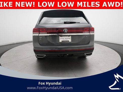 Used 2025 Volkswagen Atlas SE image 26