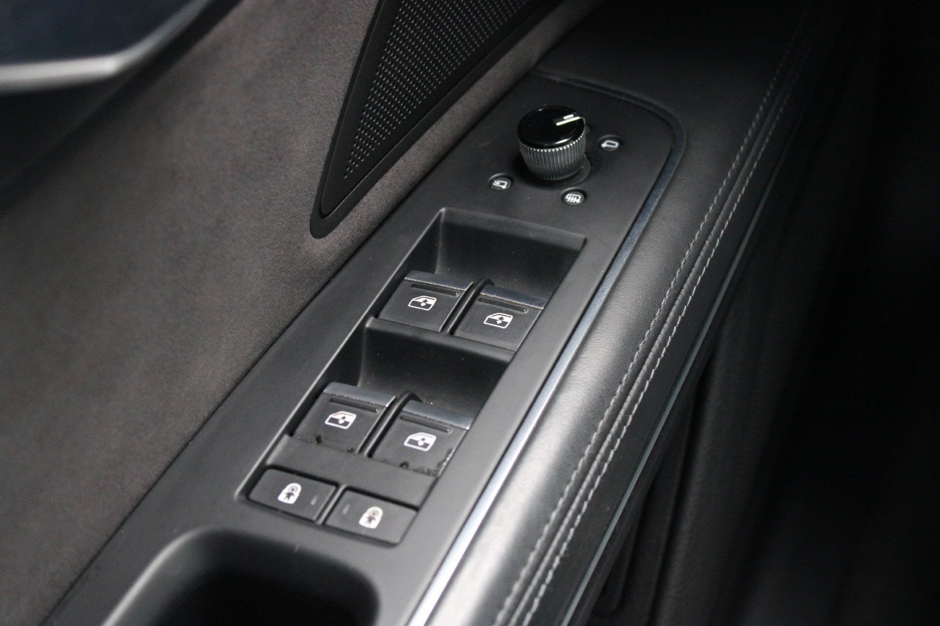 Used 2019 Audi A8 L 3.0T AWD/4WD image 30