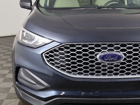 Used 2024 Ford Edge SE AWD/4WD image 10