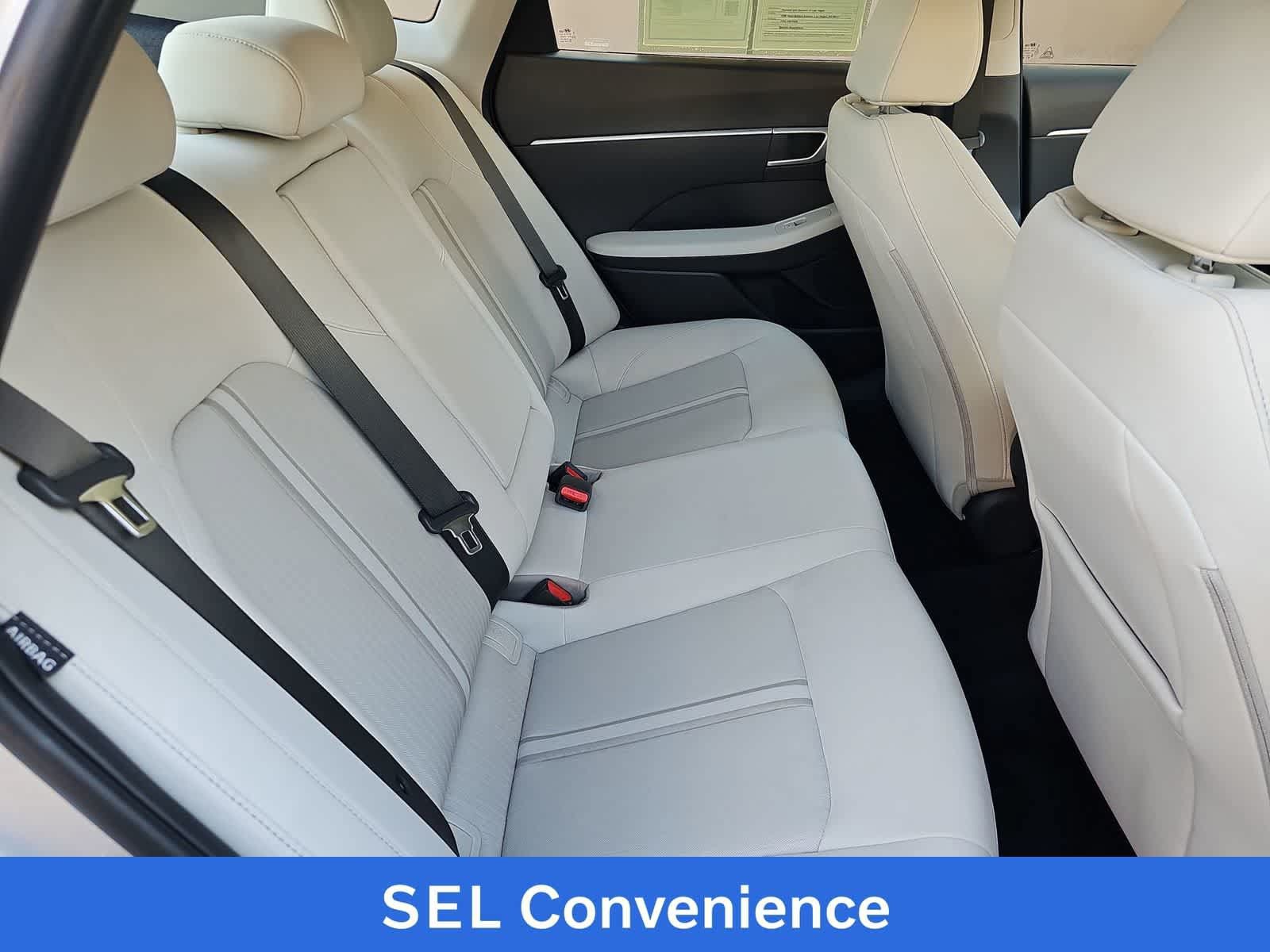 Certified 2025 Hyundai Sonata SEL FWD image 17