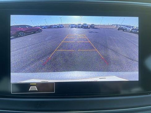 Used 2024 Buick Enclave Essence w/ Experience Buick Package image 29