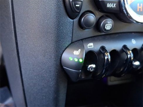 Used 2013 MINI Cooper Clubman image 23