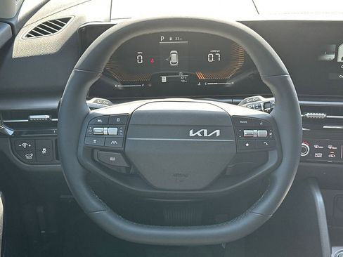 New 2026 Kia Sportage EX FWD image 24