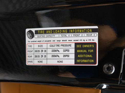 Certified 2025 Ferrari Roma Spider RWD image 14