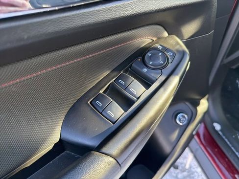 Used 2023 Chevrolet TrailBlazer RS w/ Sun and Liftgate Package image 21