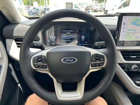 New 2026 Ford Explorer Active w/ Active Comfort Package AWD/4WD image 18