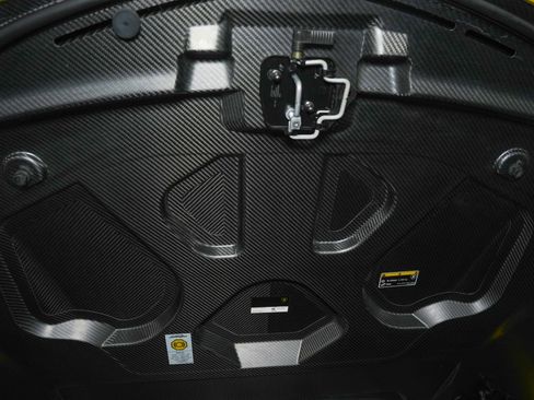 Used 2024 Lamborghini Revuelto AWD/4WD image 48