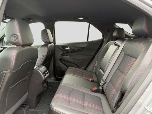 Used 2023 Chevrolet Equinox RS w/ LPO, Floor Liner Package AWD/4WD image 19