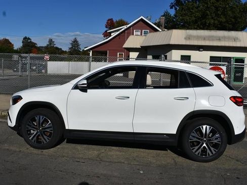Used 2025 Mercedes-Benz GLA 250 image 5