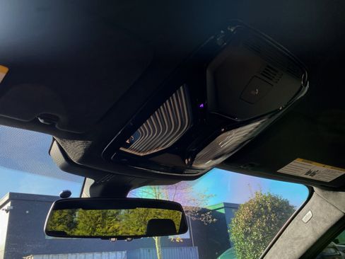 Used 2021 BMW M5 w/ Executive Package image 36