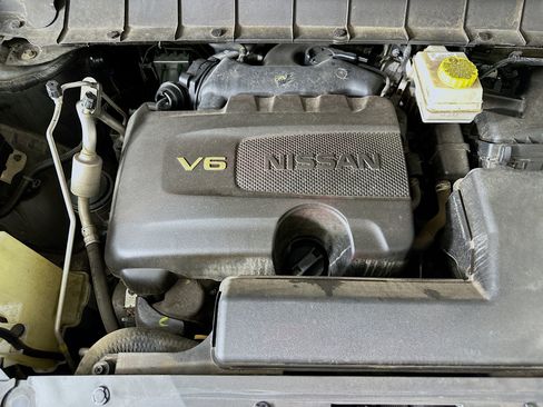 Used 2022 Nissan Pathfinder SL w/ SL Black Package FWD image 35