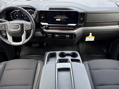 New 2026 GMC Sierra 1500 Elevation image 14