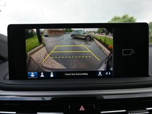 Used 2025 Acura MDX SH-AWD image 47