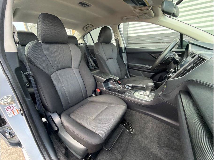 Used 2019 Subaru Impreza 2.0i Premium w/ Eyesight & BSD/Rcta & SRF AWD/4WD image 4