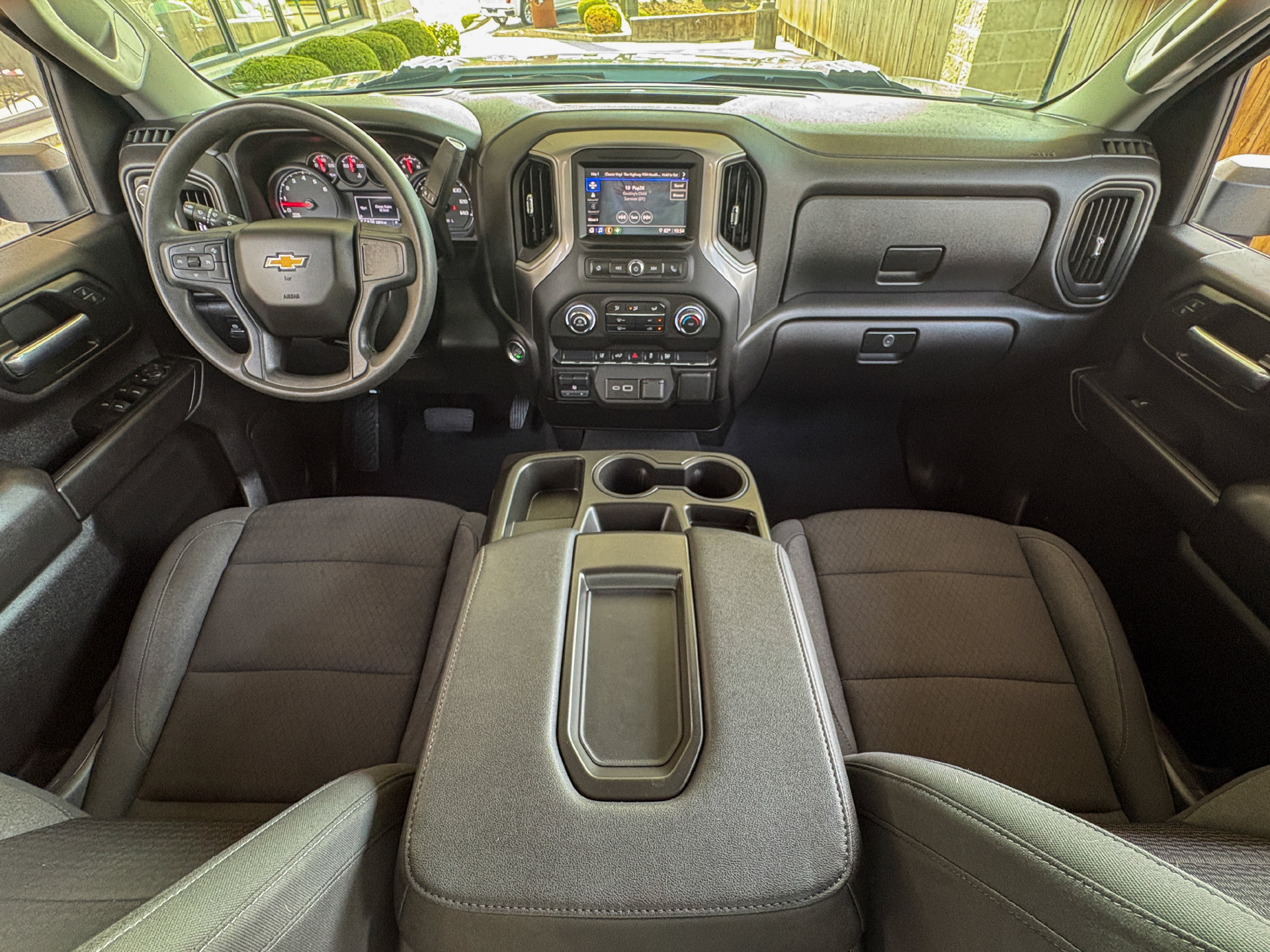 Used 2025 Chevrolet Silverado 2500 Custom w/ Custom Convenience Package AWD/4WD image 29