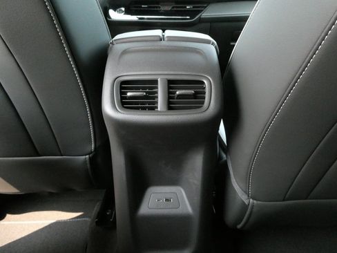 New 2025 Buick Envision Sport Touring image 40