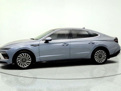 Used 2026 Hyundai Sonata SEL FWD image 8