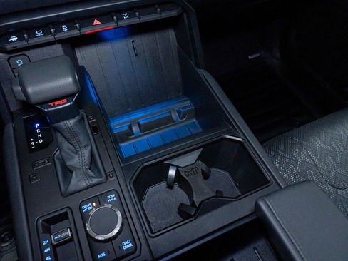 Used 2024 Toyota Tundra Limited image 67