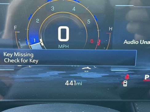 New 2026 Chevrolet Equinox LT w/ Convenience Package II FWD image 14