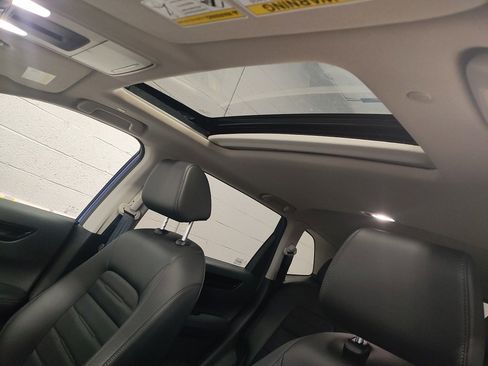 Used 2025 Honda CR-V EX-L image 25