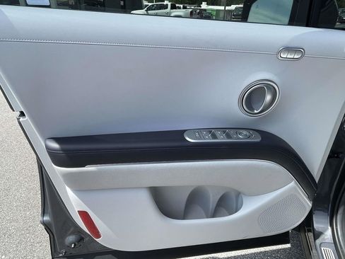 Used 2026 Hyundai Palisade Calligraphy FWD image 18