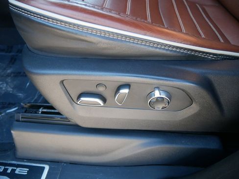 Used 2023 GMC Sierra 1500 Denali Ultimate image 15