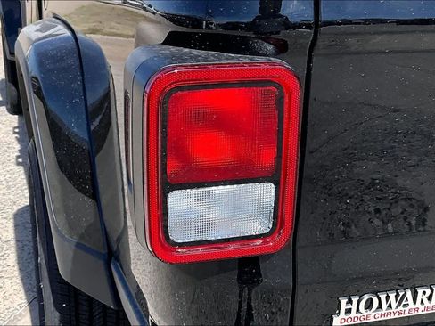 New 2026 Jeep Gladiator Sport AWD/4WD image 14