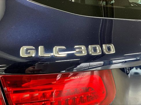 Used 2016 Mercedes-Benz GLC 300 4MATIC image 7