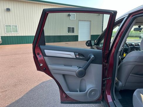 Used 2011 Honda CR-V SE image 20