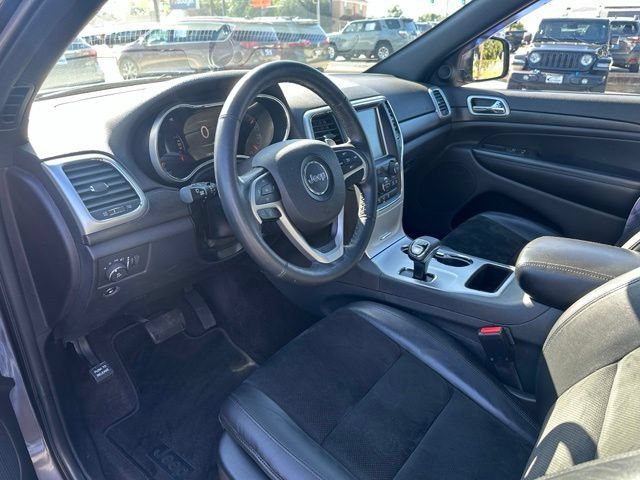 Used 2015 Jeep Grand Cherokee Altitude AWD/4WD image 13