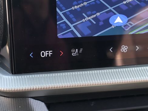 Used 2025 Ford Explorer ST-Line w/ ST-Line Street Pack image 42